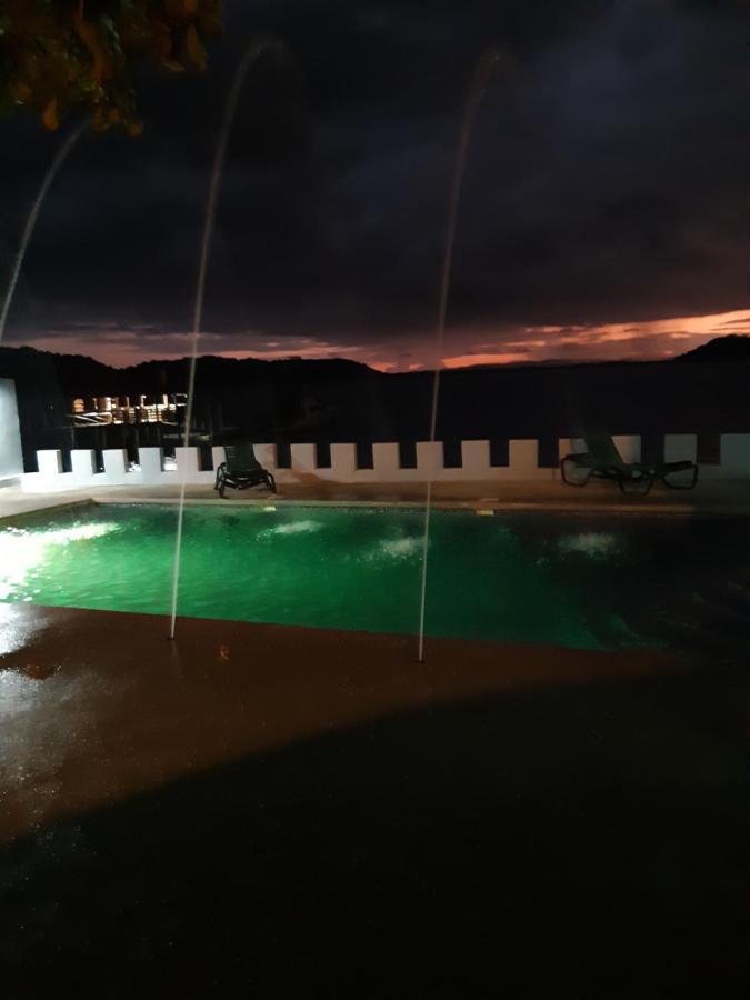 Vista Castillo Hotel Golfito Extérieur photo